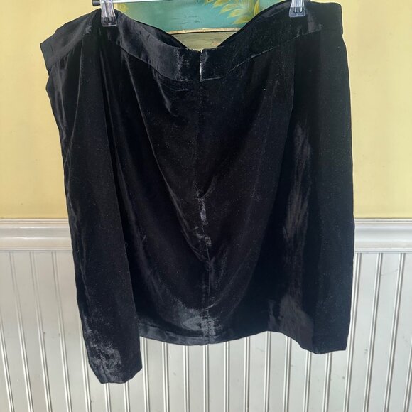 J.Crew Womens Black Velvet Skirt Size 20 - Picture 2 of 5